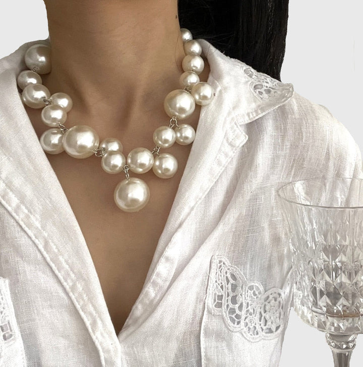 Charming Pearl Necklace