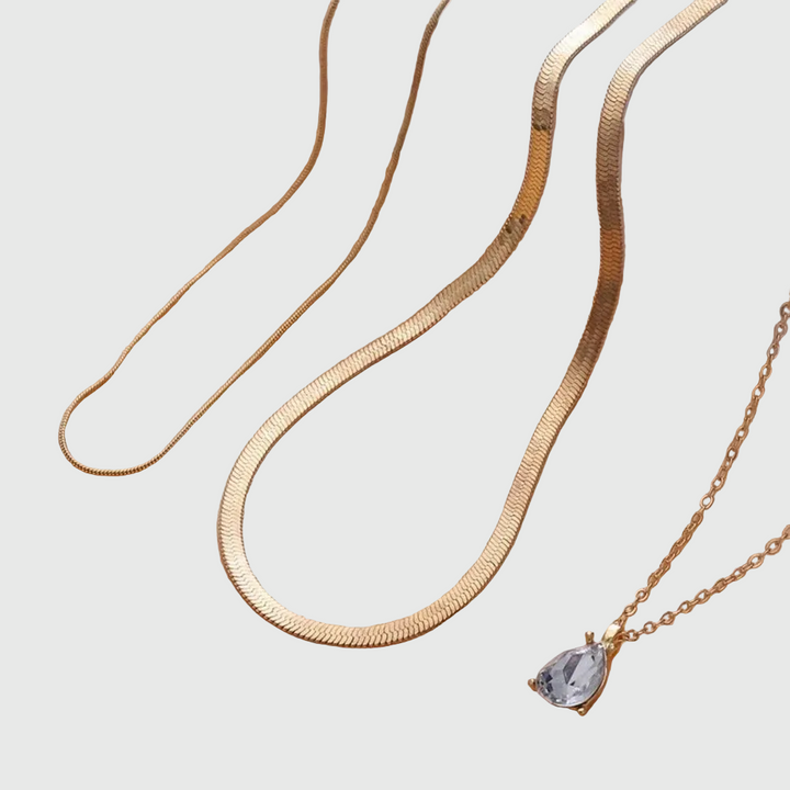 Layered Necklace with Gold-Colored Zirconia Pendant