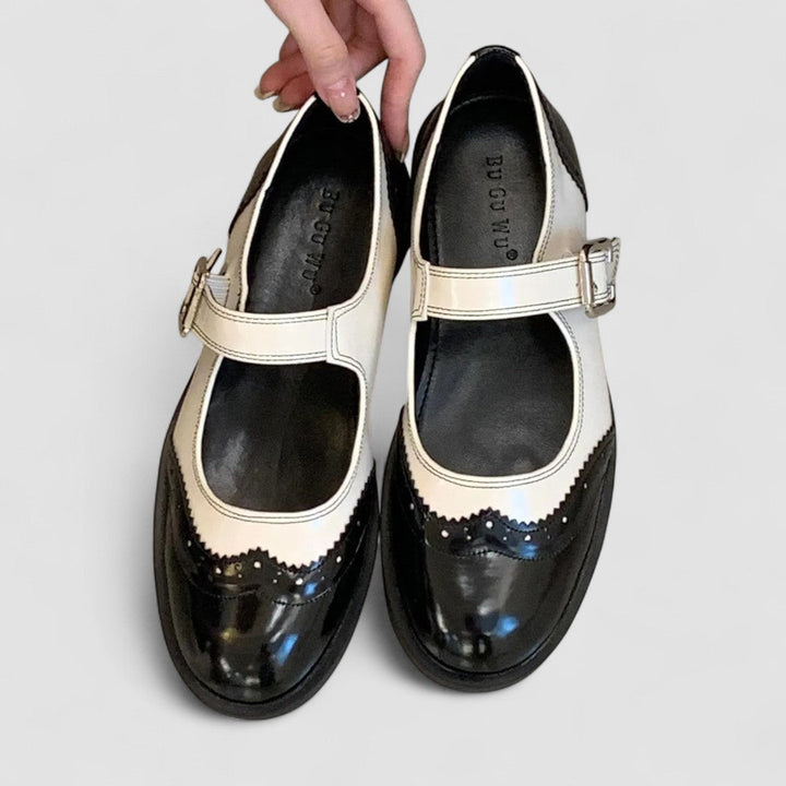 Laura | Vintage T-Bar Mary Jane Shoes
