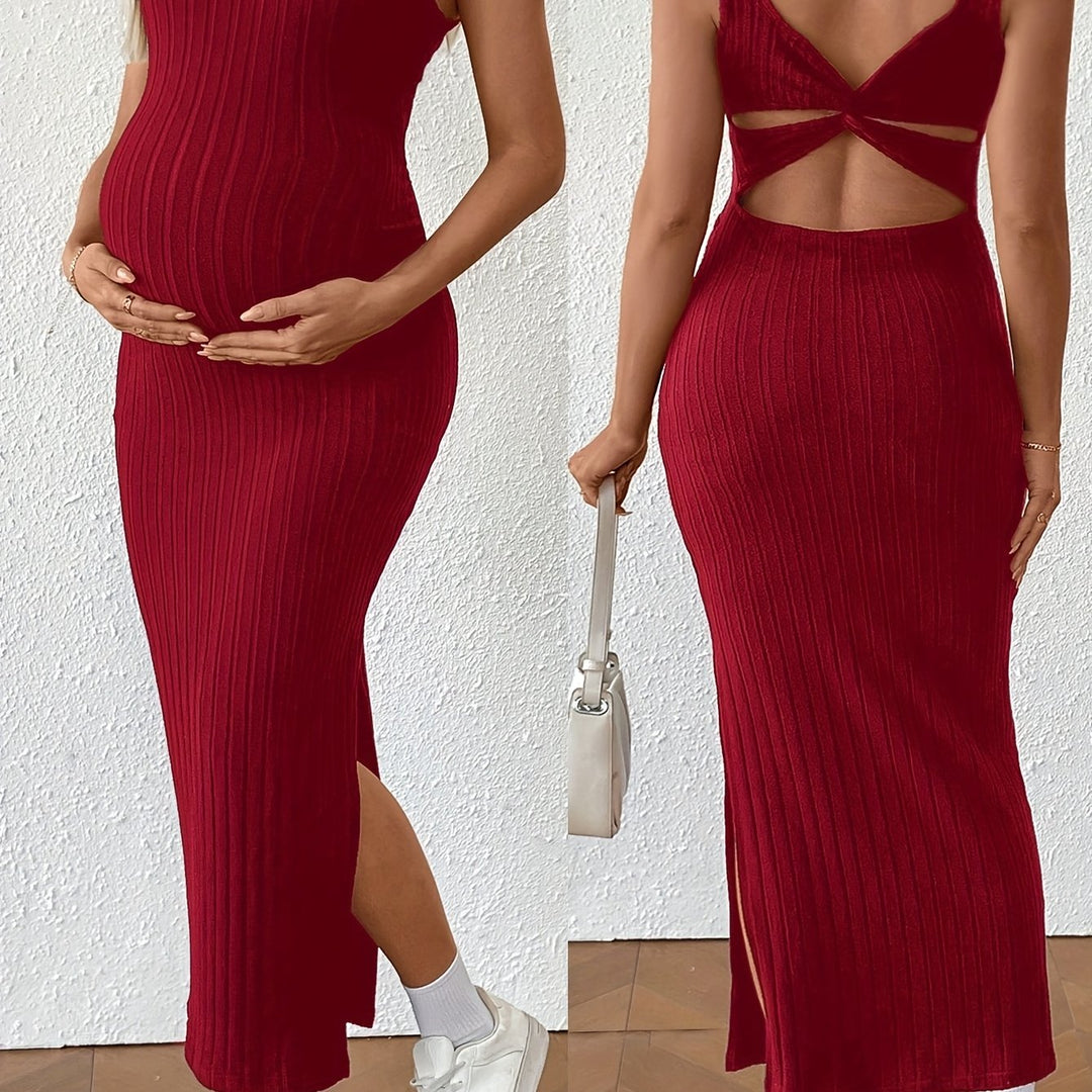 Elegant Ribbed Knit Maternity Maxi Dress with Square Neck Crisscross Back Bodycon