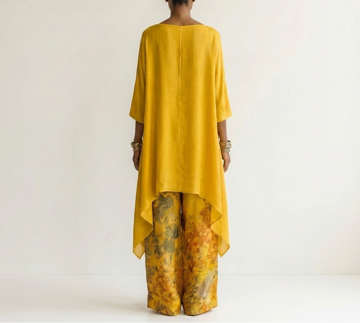 Livia | Asymmetric Set