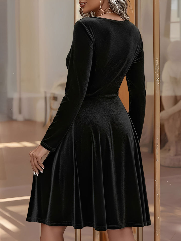 Elegant Black Tie Dress with Round Neck Long Sleeve Flared A Line Wedding Guest